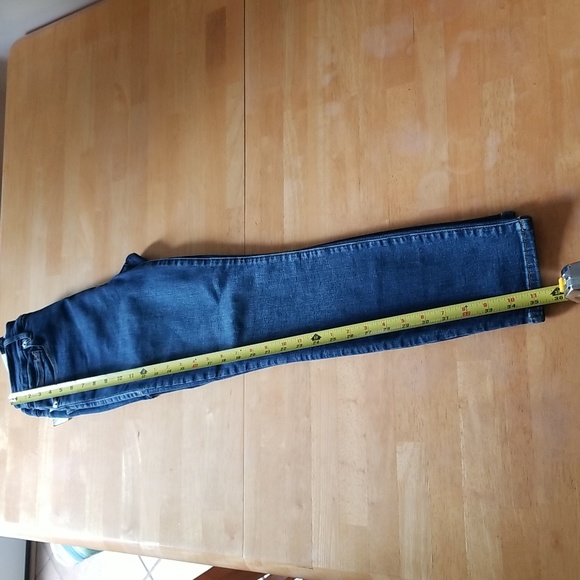 Good American Good Waist Crop Jeans - Picture 7 of 12